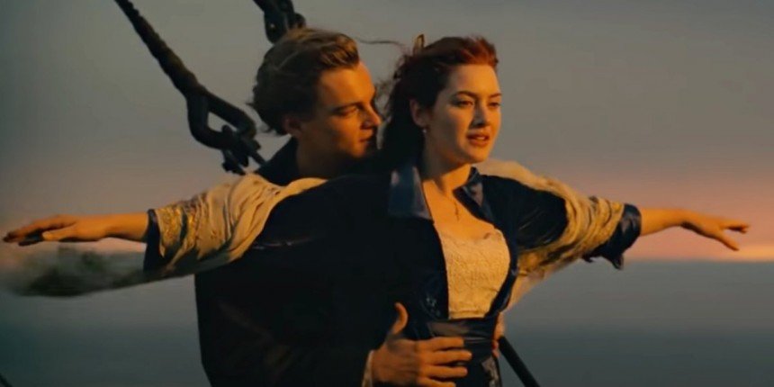 Jack and Rose At The Front Of The Ship